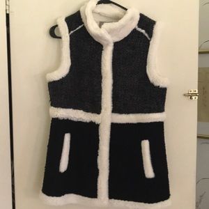 Faux Fur Trimmed vest Like New